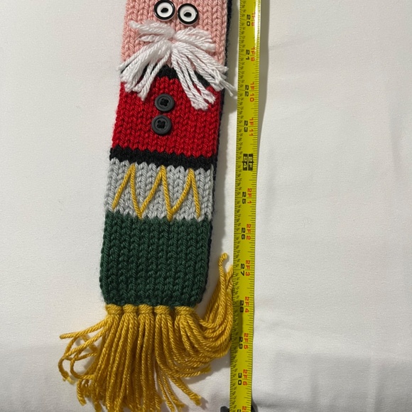 Knit Nutcracker Scarf - Picture 7 of 9